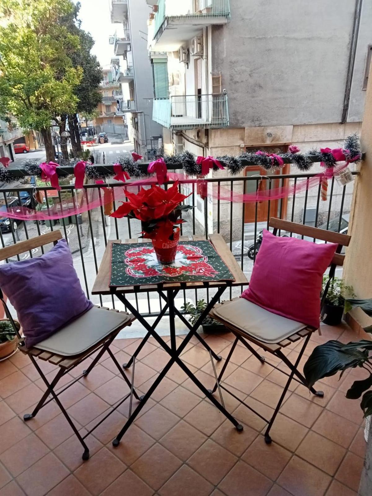 La Terrazza Di Monica & Teresa Bed & Breakfast Portici Exterior photo