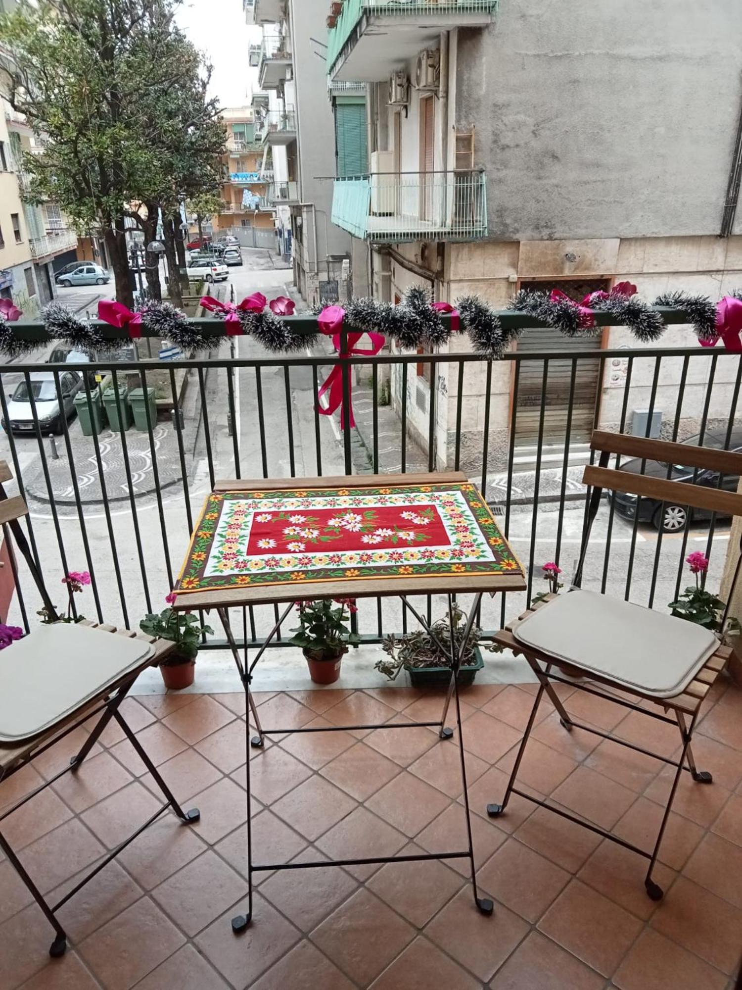 La Terrazza Di Monica & Teresa Bed & Breakfast Portici Exterior photo